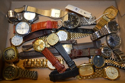 Lot 401 - Mixed watches