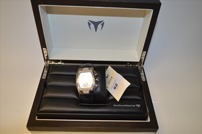 Lot 427 - Technomarine Technosquare diamond watch