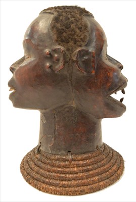 Lot 1596 - Makonde helmet mask