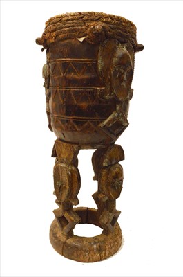 Lot 1568 - Funerary drum