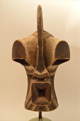 Lot 1504 - Kifwebe mask