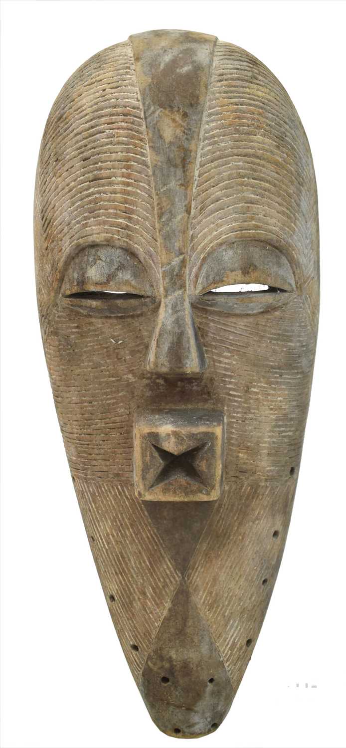 Lot 1509 - Kifwebe mask