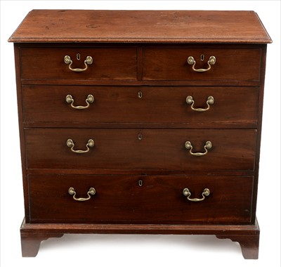 Lot 1061 - Chest of Drawers