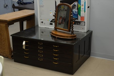 Lot 277 - Plan chest and mirror