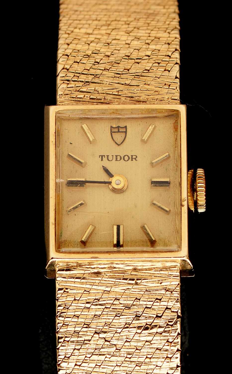 Lot 21 - 9ct gold Tudor cocktail watch