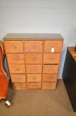 Lot 400 - Spice drawers