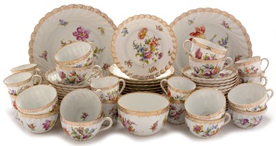 Lot 506 - Dresden tea and coffee service