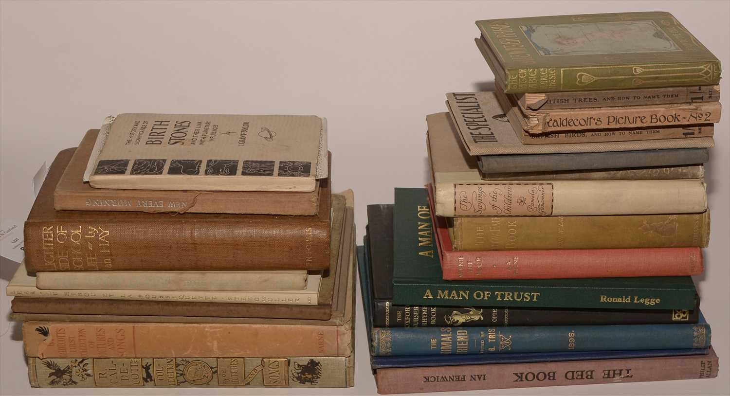 Lot 810 - Mainly Children's Books.