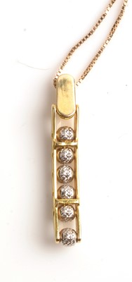 Lot 154 - Yellow and white gold necklace