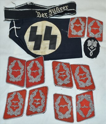 Lot 1185 - German Luftwaffe collar patches