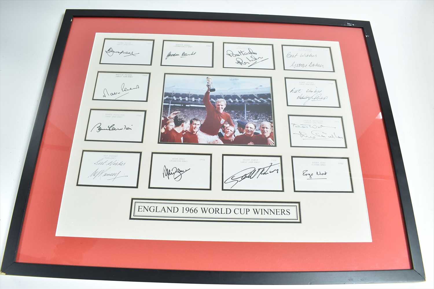 Lot 1081 - England World Cup 1966 set of eleven signatures