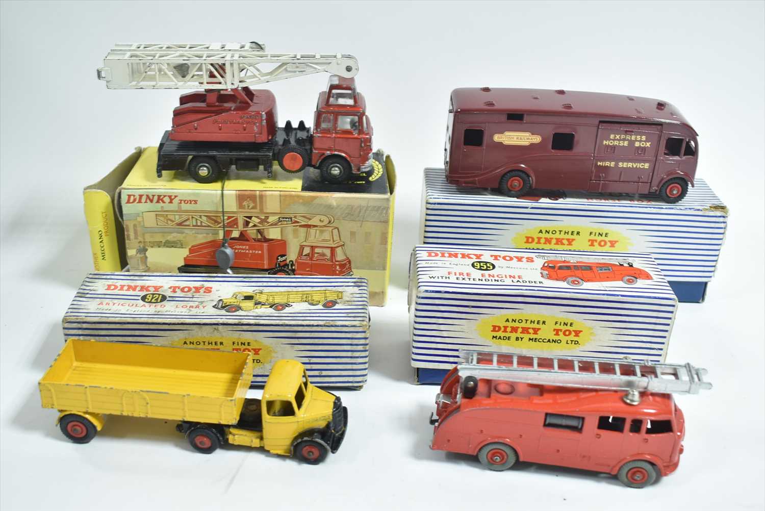 Lot 183 - Four Dinky diecast vehicles