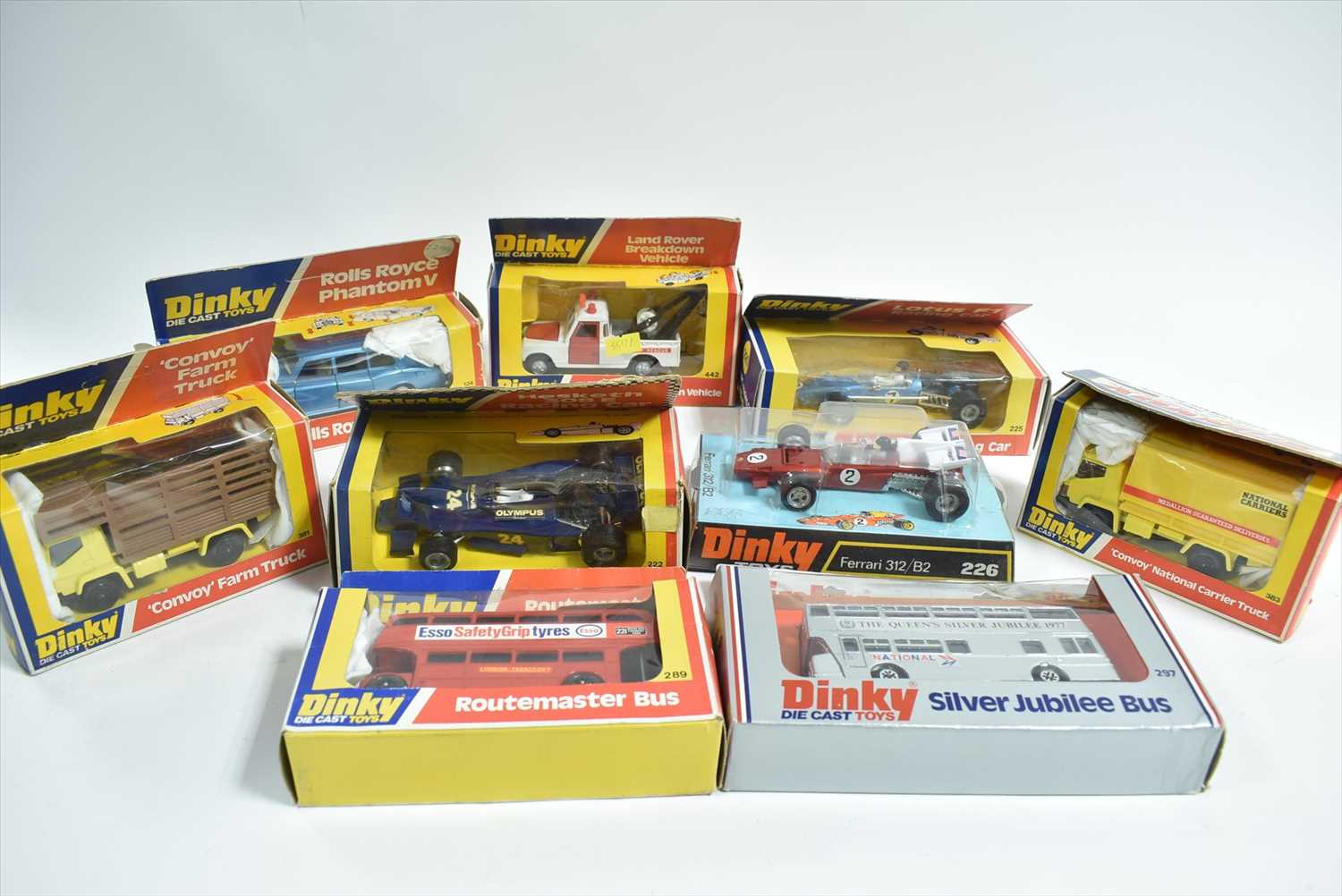 Lot 189 - Dinky boxed vehicles