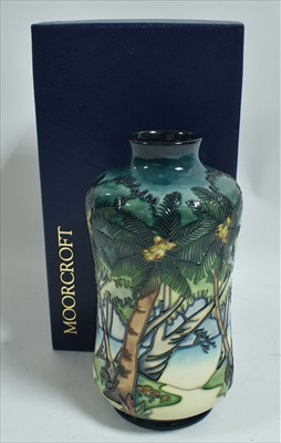 Lot 604 - Moorcroft vase
