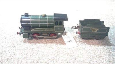 Lot 319 - Hornby Trian set