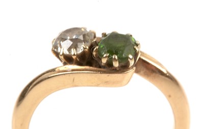 Lot 224 - Emerald and diamond ring