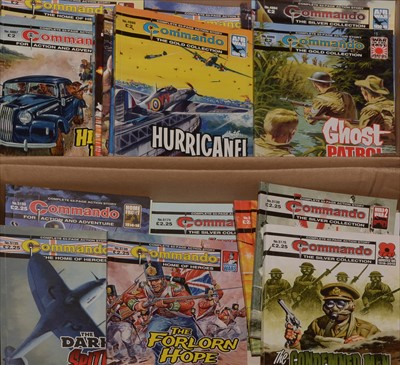 Lot 28 - A large quantity of Commando comics.