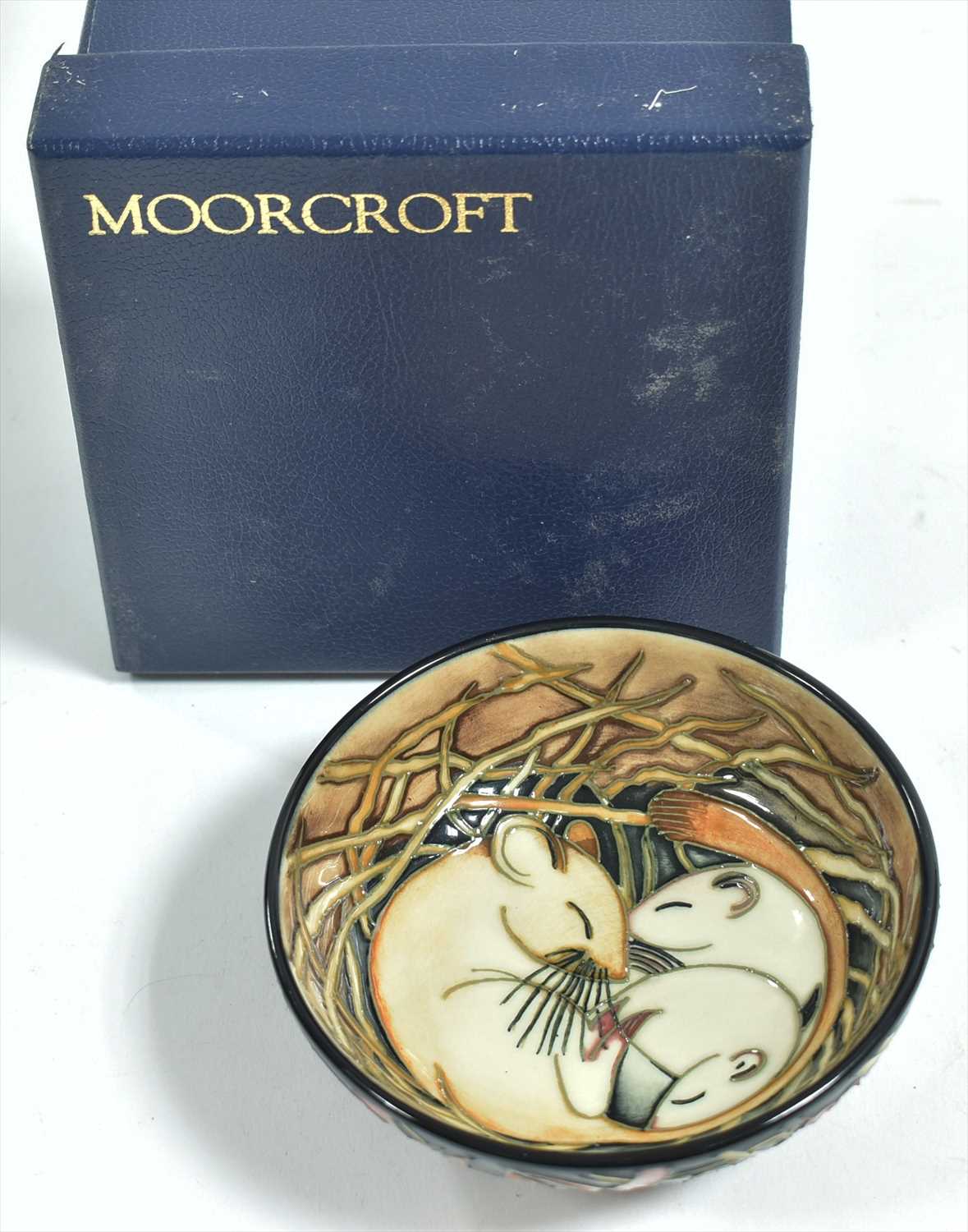 Lot 514 - Moorcroft dish