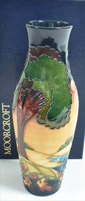 Lot 521 - Moorcroft vase