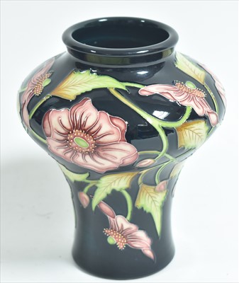 Lot 526 - Moorcroft vase