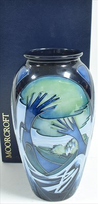 Lot 528 - Moorcroft vase
