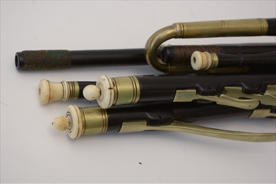 Lot 208 - Set of pastoral pipes.