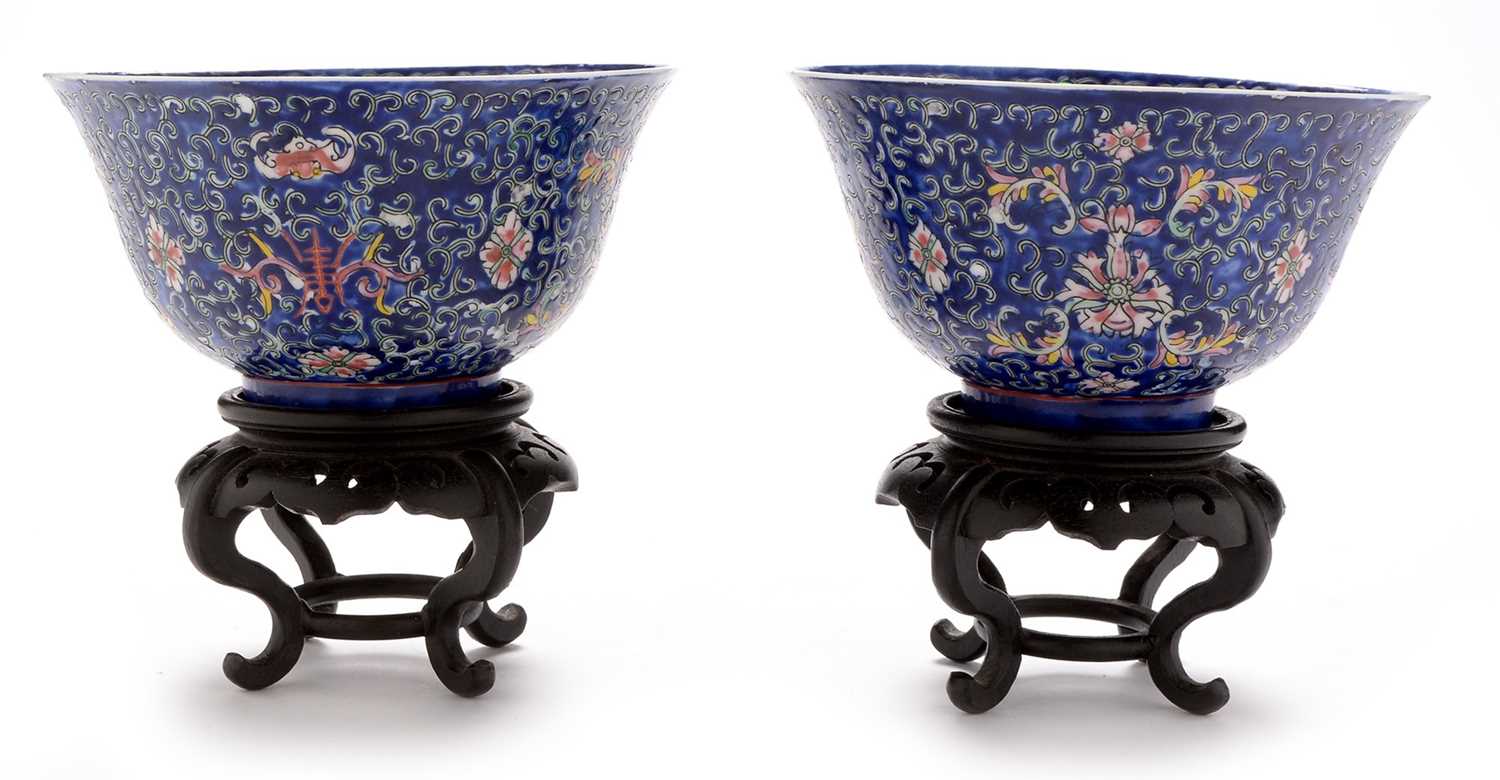 Lot 379 - pair of Chinese bowls and stands.