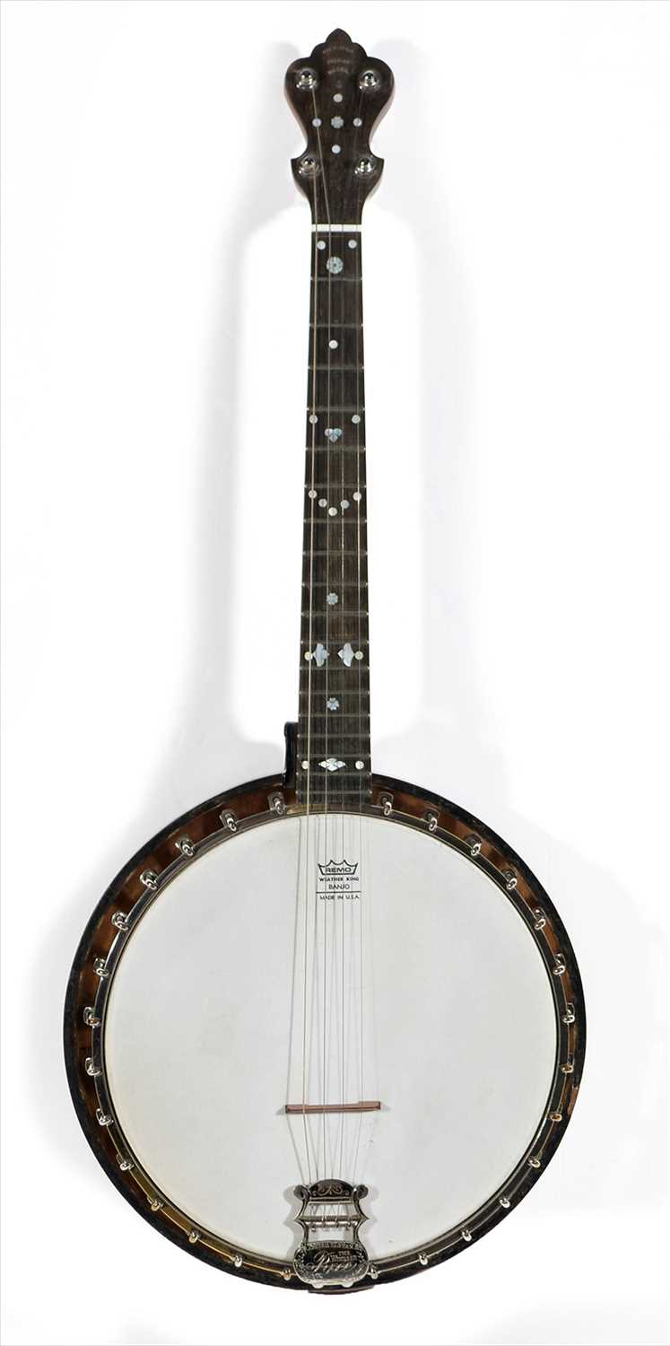 Lot 36 - Windsor Tenor short scale banjo