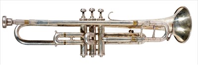 Lot 156 - Paul Cavour trumpet