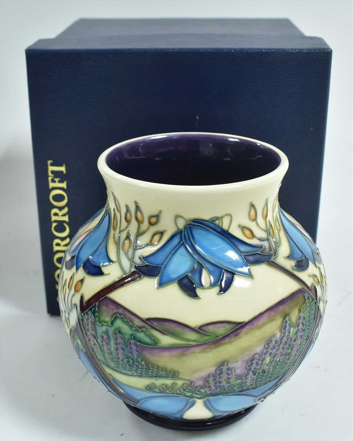 Lot 557 - Moorcroft vase