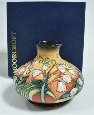 Lot 559 - Moorcroft vase