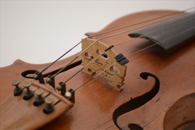 Lot 121 - Violin.