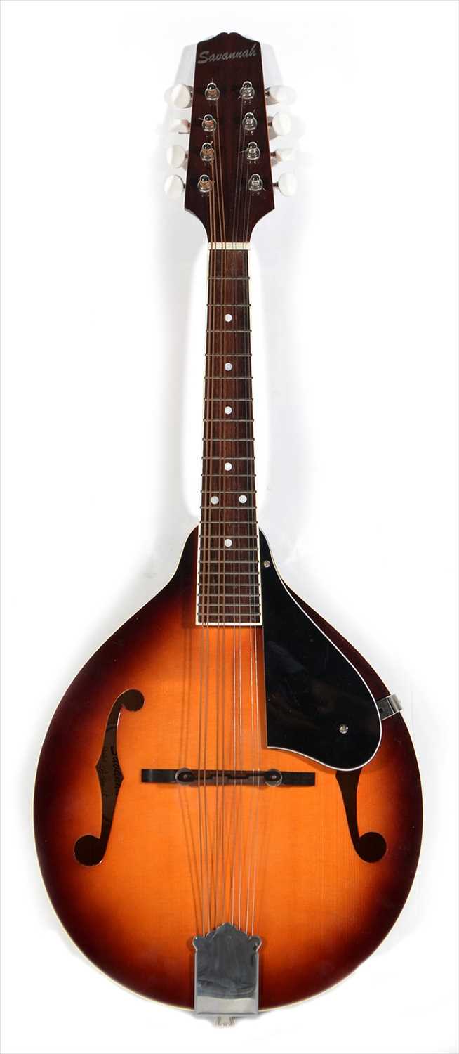 Lot 48 - Savannah SA-120-VS mandolin