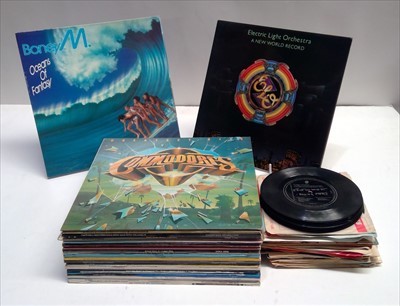 Lot 338 - Mixed LPs and Singles