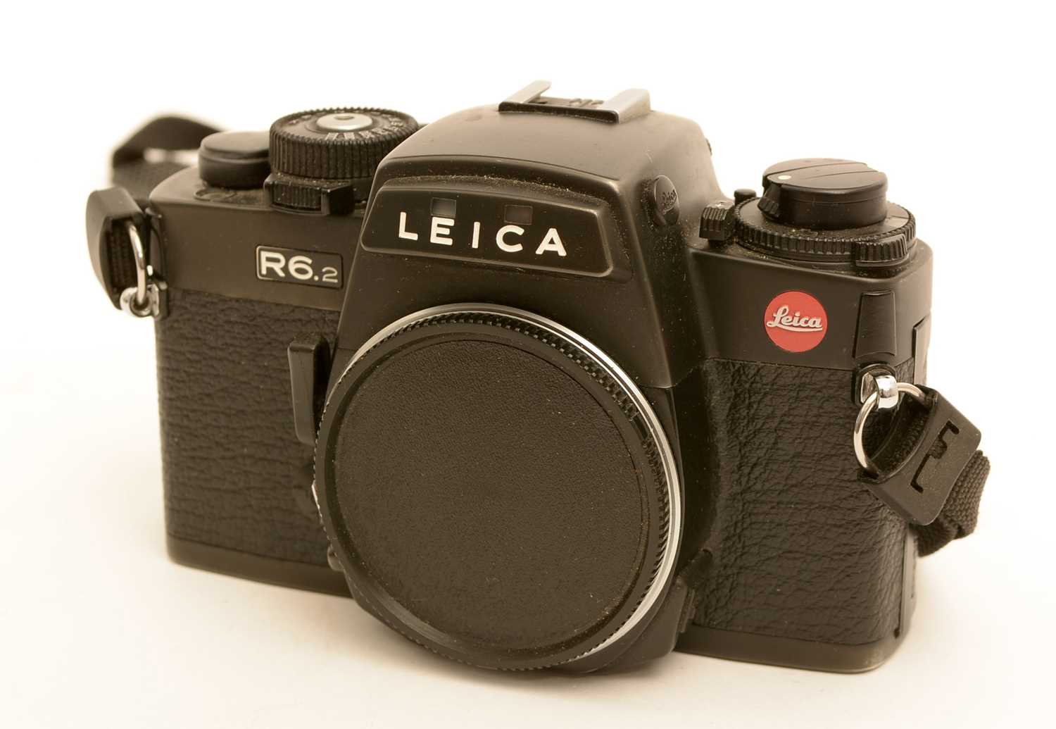 Lot 789 - Leica R6.2 SLR camera.