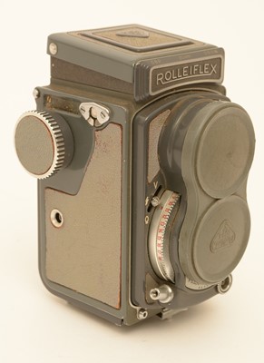 Lot 793 - Rolleiflex "Baby" camera and Xenar lens.