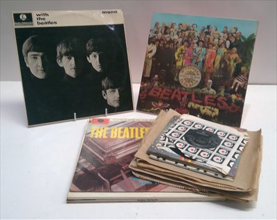 Lot 348 - Beatles LPs and singles