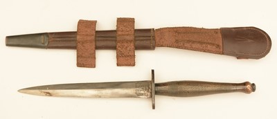 Lot 986 - Wilkinson Sword Fairbairn Sykes second pattern commando knife