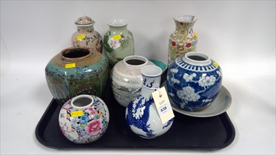 Lot 638 - Oriental vases and bowls