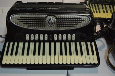 Lot 686 - A Giulietti 120 bass piano accordion