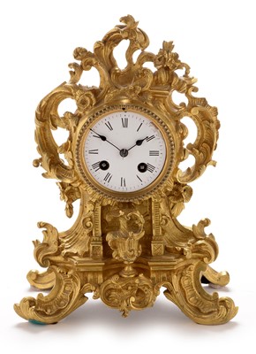 Lot 952 - A mid-19th Century gilt cased mantle clock