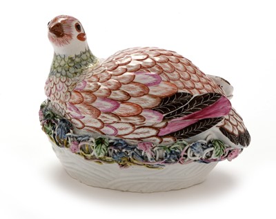 Lot 449 - Worcester partridge tureen and cover