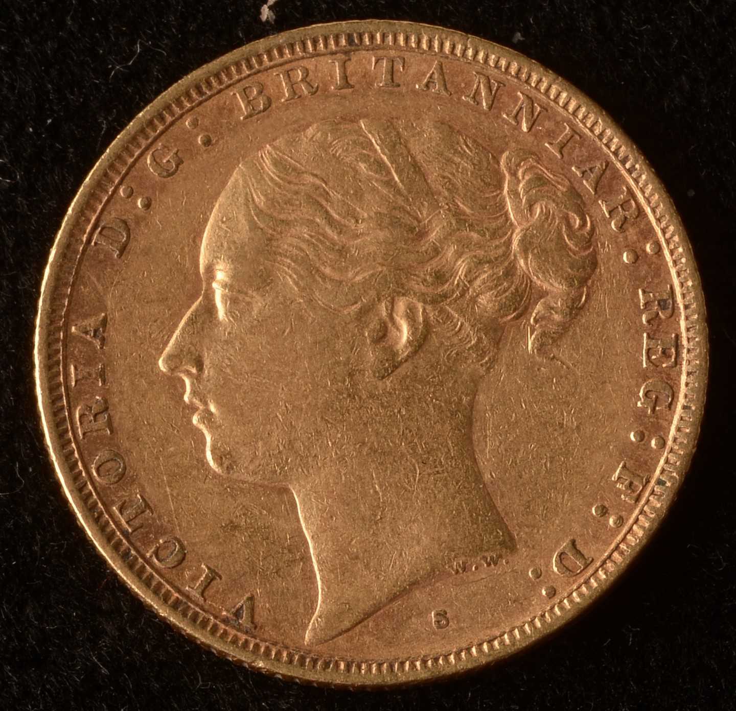 Lot 1069 - Queen Victoria gold sovereign