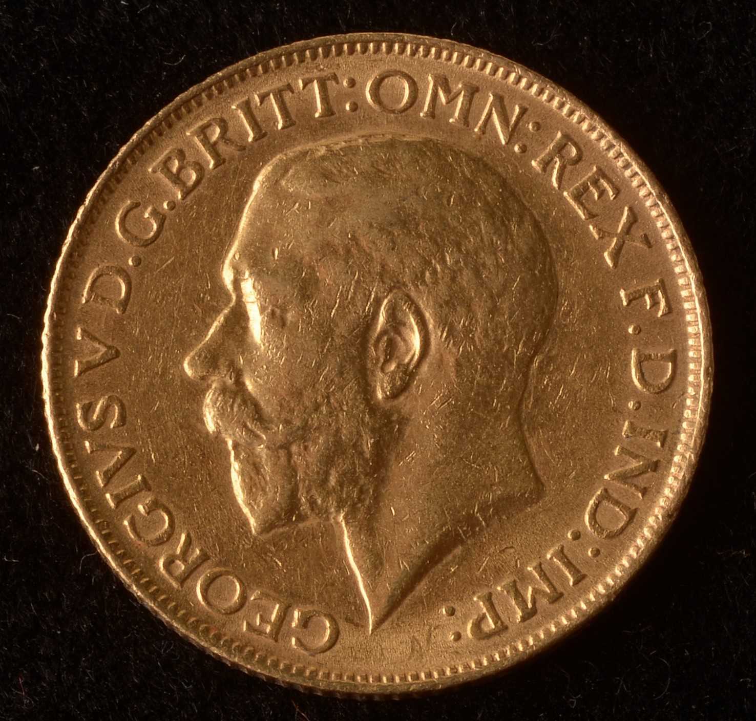 Lot 1073 - George V gold sovereign