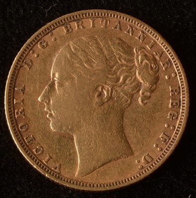 Lot 1074 - Queen Victoria gold sovereign