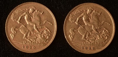 Lot 1080 - Two Edward VII gold half sovereigns