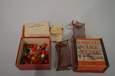 Lot 1113 - Vintage Subbuteo items.
