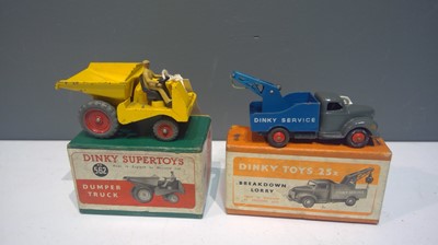 Lot 1197 - Dinky Supertoys No 592 Dumper Truck: and a Dinky Toys 25x Breakdown Lorry.
