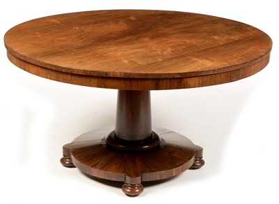 Lot 1087 - Dining table