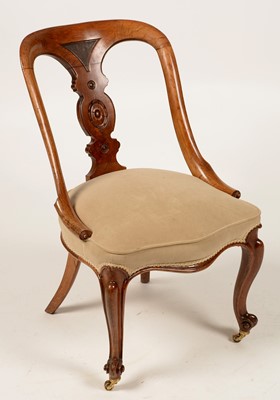 Lot 1088 - Victorian walnut spoon-back dining chairs